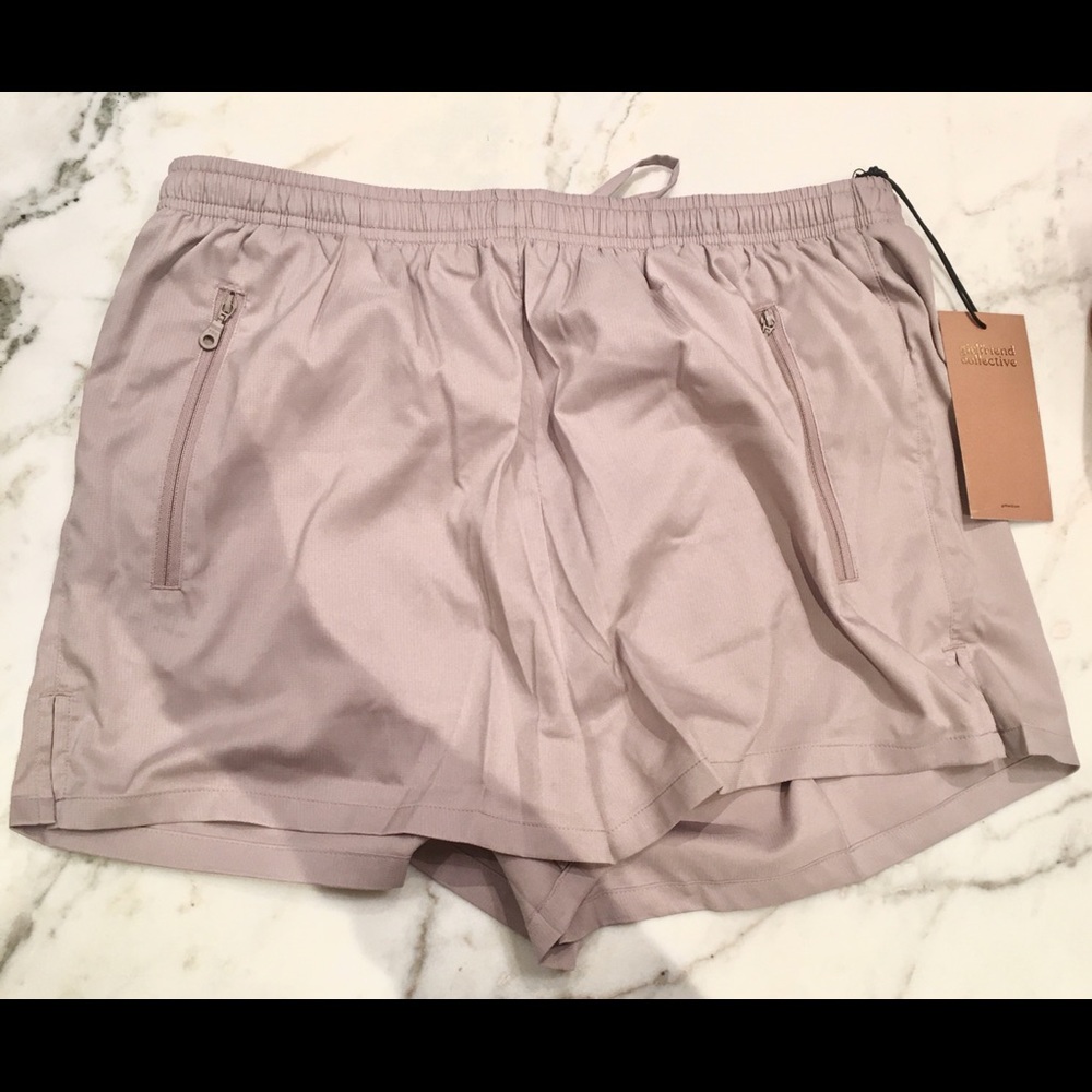 Quartz Gazelle Short L